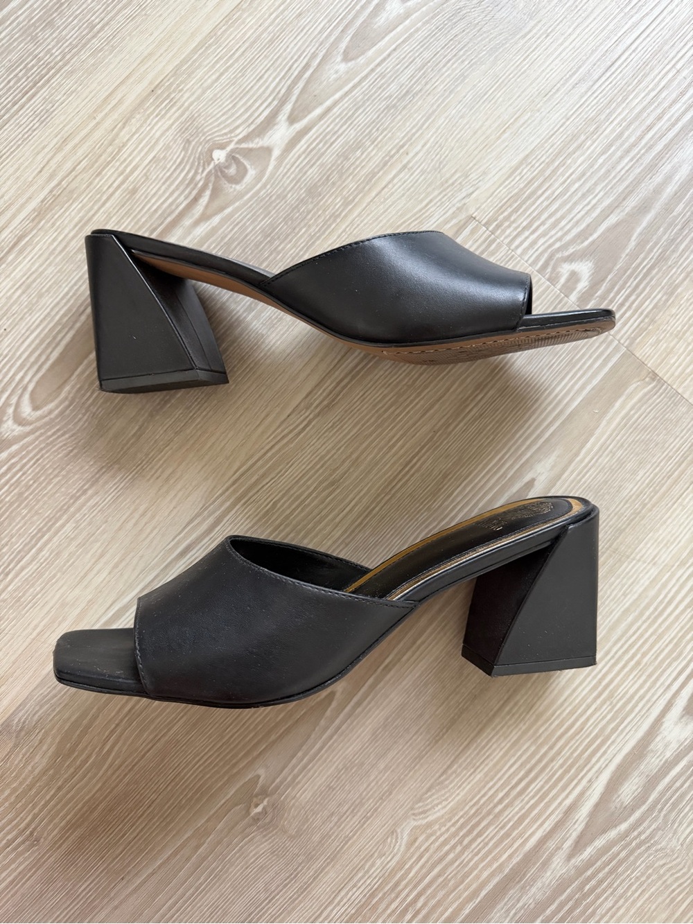 Vince Camuto Sacha Slide Black Open-Toe Block Heel Mules